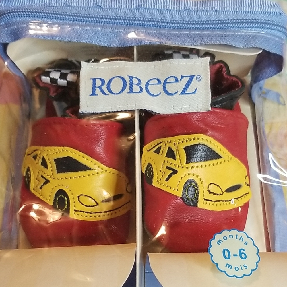 New Robeez Pediatrician Recommended soft Sole Leather Red W/Yellow Car 0-6 Month